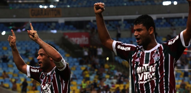 Corinthians precisa de novo zagueiro para 2016 e busca informações sobre Gum - Nelson Perez/Fluminense FC