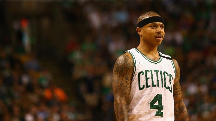 Isaiah Thomas, armador do Boston Celtics, em quadra contra o Cleveland Cavaliers - Adam Glanzman/Getty Images/AFP