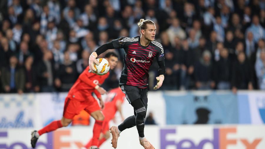 Goleiro Loris Karius em ação durante partida do Besiktas na Liga Europa - TT News Agency/Andreas Hillergren