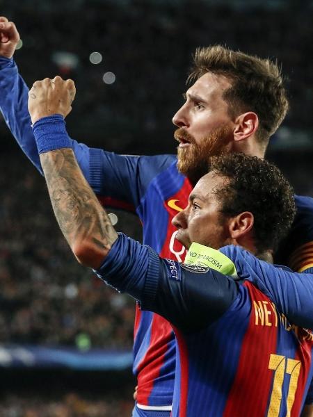 Messi e Neymar comemoram classificação do Barça contra o PSG em 2017 - Xinhua/Hollandse-Hoogte/ZUMAPRESS