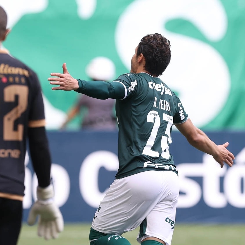 Veiga perde gol inacreditável, e Internacional e Palmeiras ficam no empate  pelo Brasileirão - Lance!