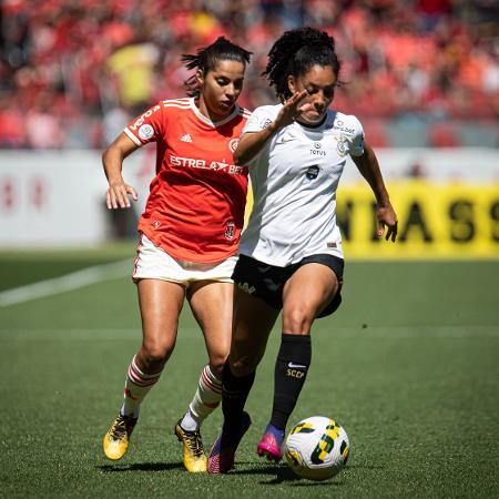 Corinthians x Inter: Futebol feminino ganha holofotes em final