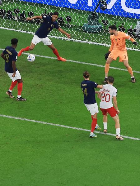 Varane está de volta aos treinos e deve jogar a final - Buda Mendes/Getty Images