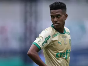 Estêvão lamenta derrota do Palmeiras: 'Fica um vazio no peito'