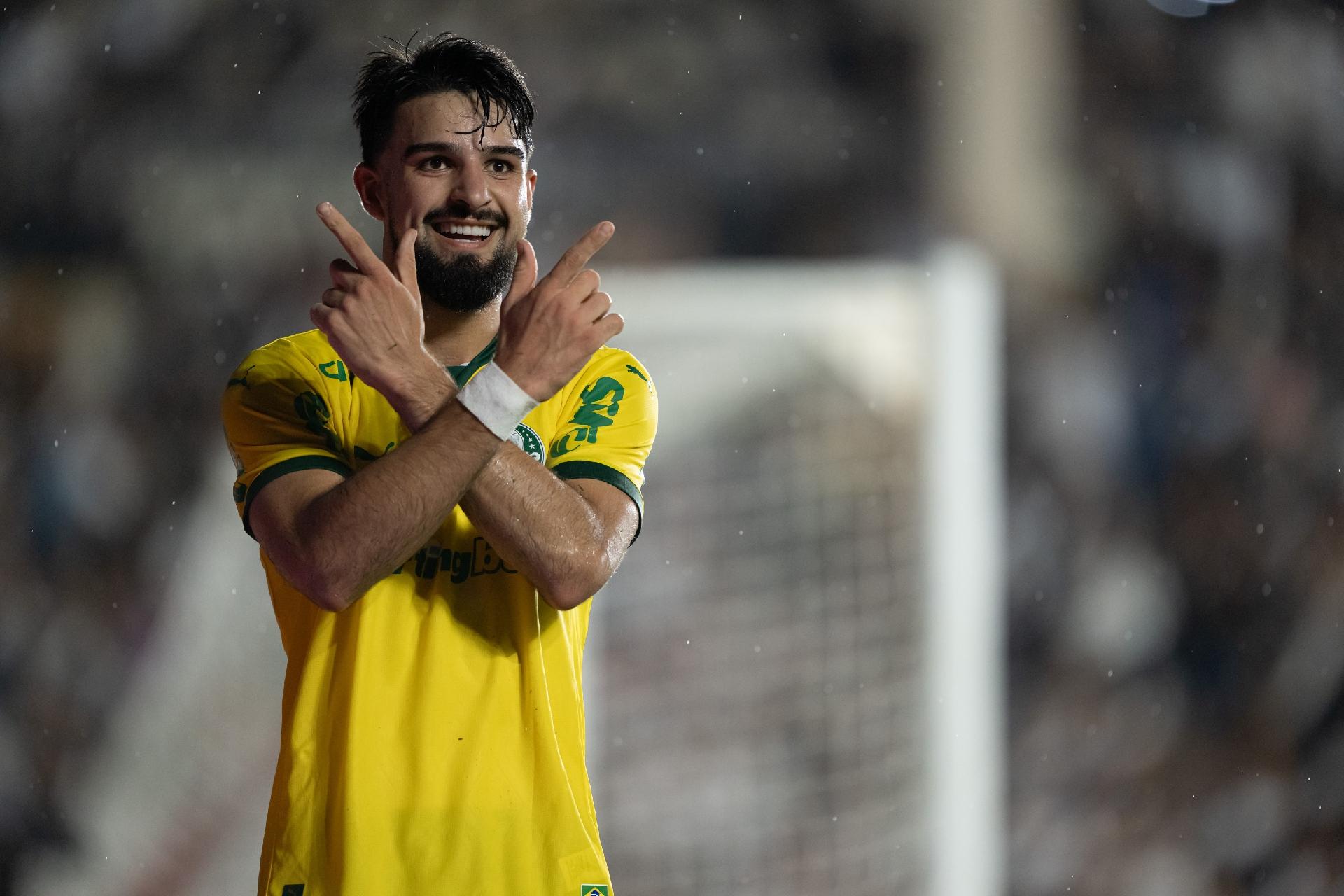 Flaco não repetiu a comemoração que vinha fazendo após o gol contra o Vasco - undefined