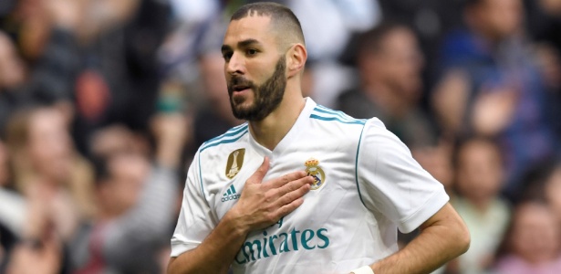 Benzema comemora o primeiro gol do Real Madrid sobre o Málaga - Gabriel Bouys/AFP Photo - Gabriel Bouys/AFP Photo