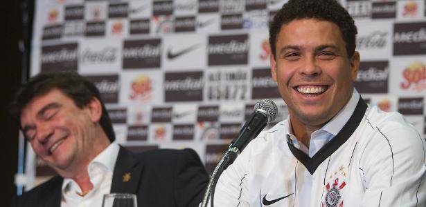 Andrés abre o jogo sobre Romero e Carille e revela peso de Ronaldo