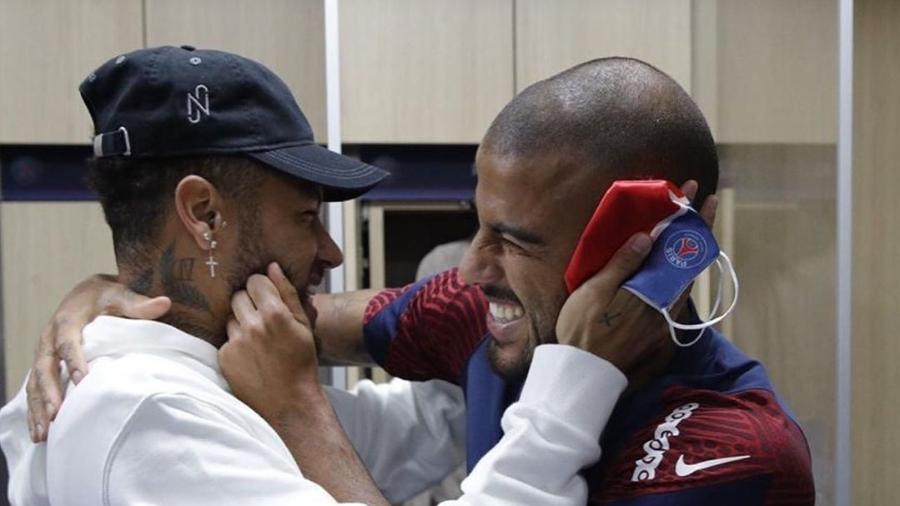 Neymar posta foto com Rafinha no PSG - Reprodução/Instagram