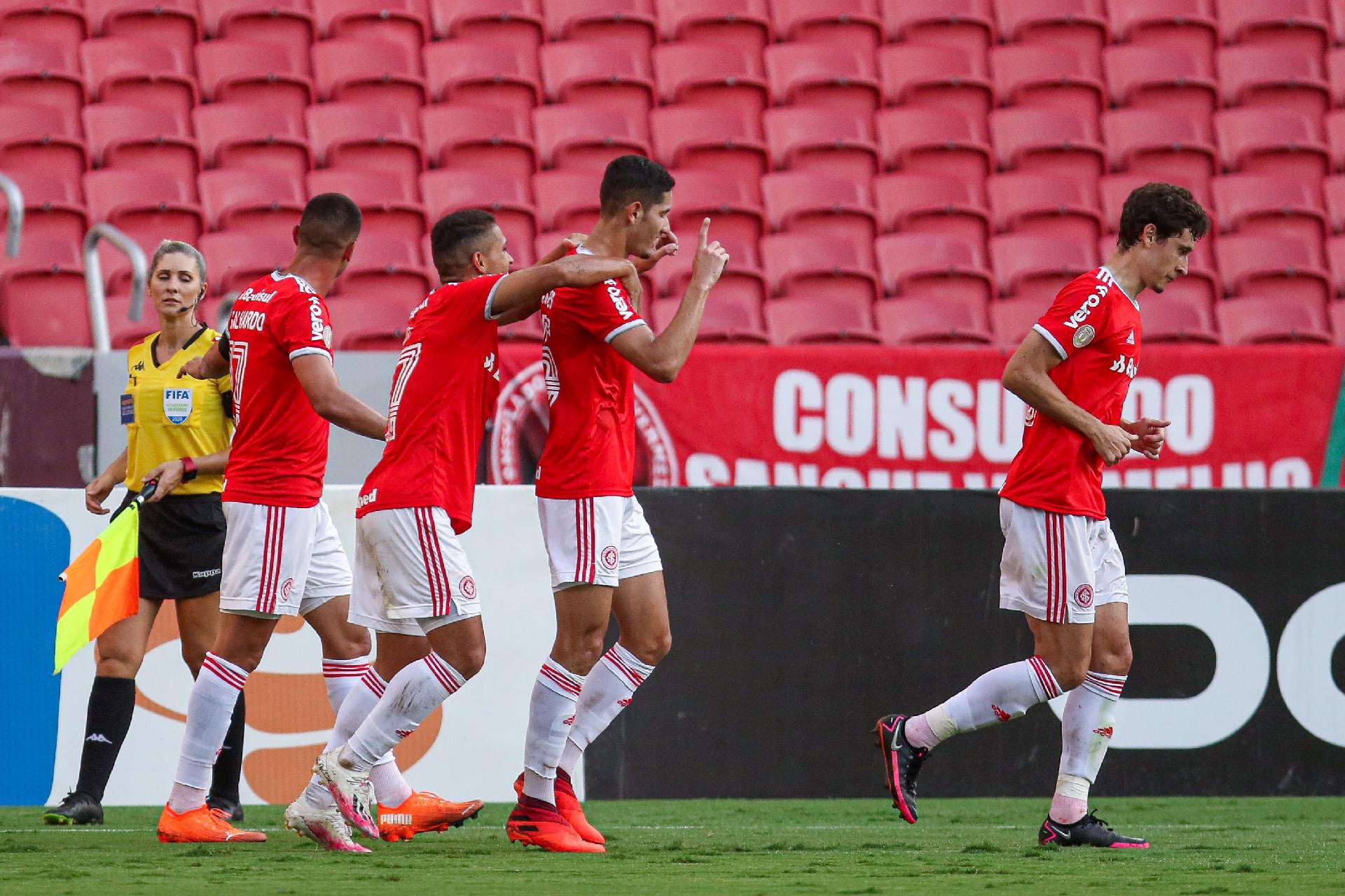 Inter Vence O Goias No Beira Rio E Fica A Tres Pontos Do Sao Paulo 10 01 2021 Uol Esporte