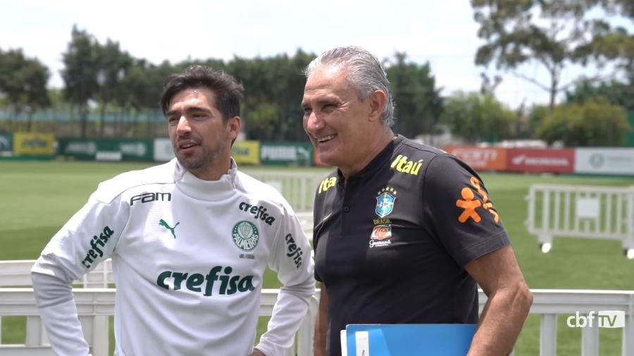 Abel Ferreira e Tite após o treino da seleção brasileira na Academia de Futebol do Palmeiras - Reprodução/CBF TV