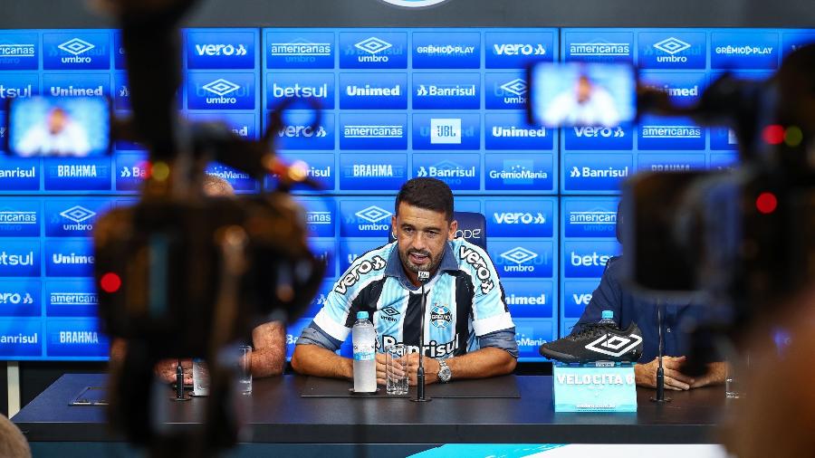 Lateral direito é sexta contratação do Grêmio em 2022 e volta ao clube com novo papel - Lucas Uebel/Grêmio FBPA