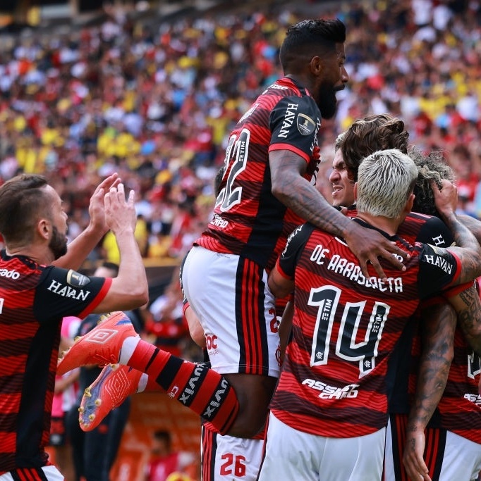 Flamengo on X: Confronto definido! O Mengão enfrentará o Olimpia (PAR) nas  quartas de final da Conmebol Libertadores. Vamos com tudo! 💪❤️🖤 #CRF  #VamosFlamengo  / X