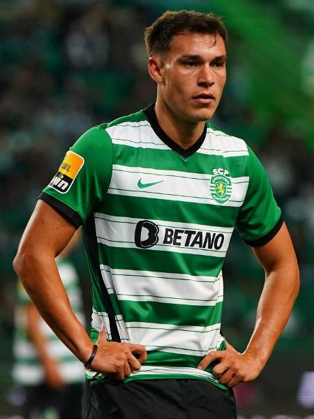 Manuel Ugarte durante jogo do Sporting no Campeonato Português - Gualter Fatia/Getty Images