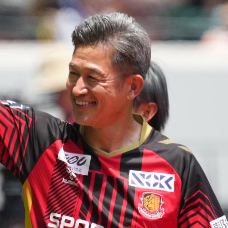 Kazuyoshi Miura, jogador japonês que passou pelo Santos, atua pelo Fukushima United aos 59 anos