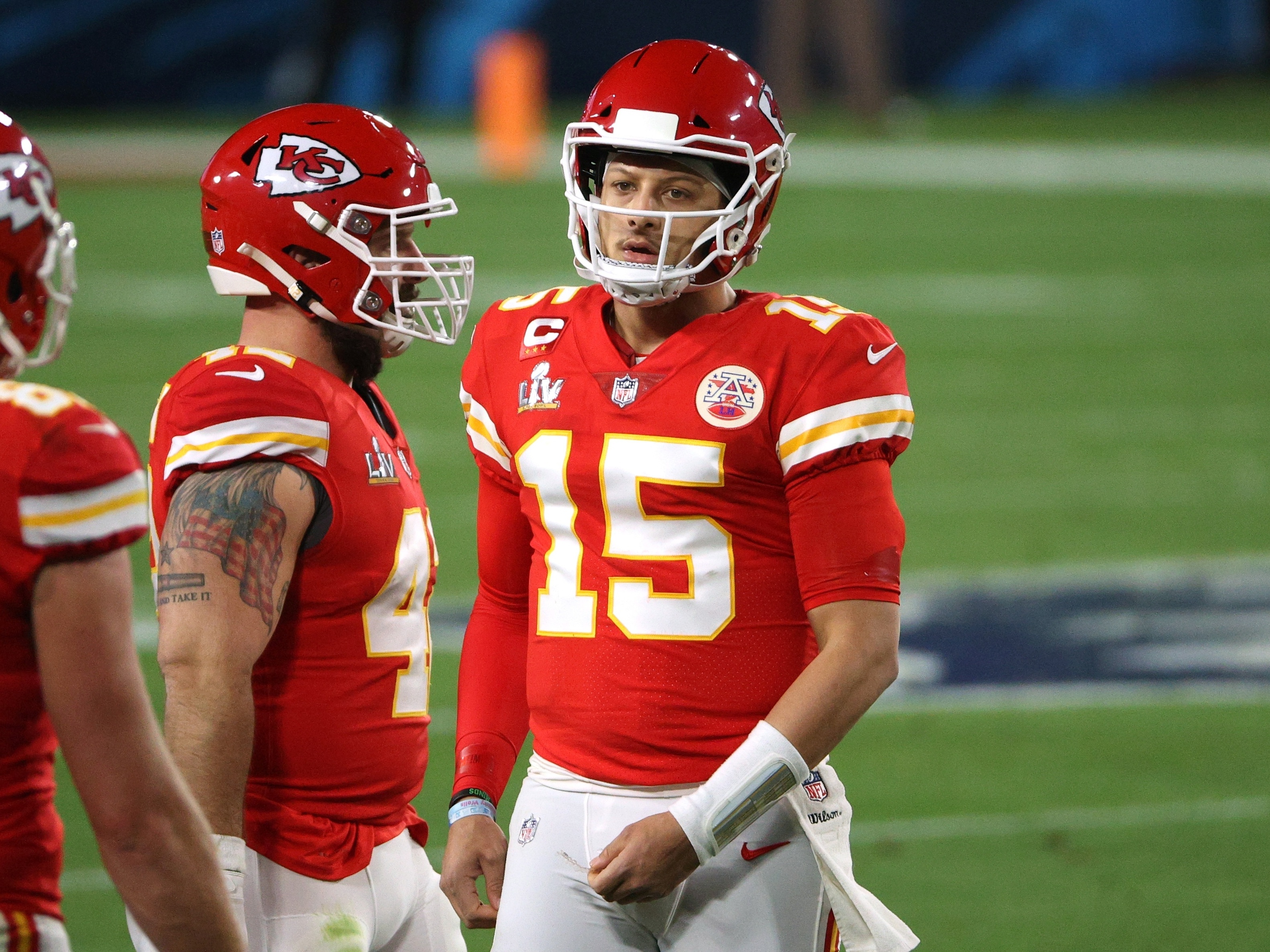 Maior jogador da história da NFL, Tom Brady enfrenta seu sucessor Patrick  Mahomes no Super Bowl LV