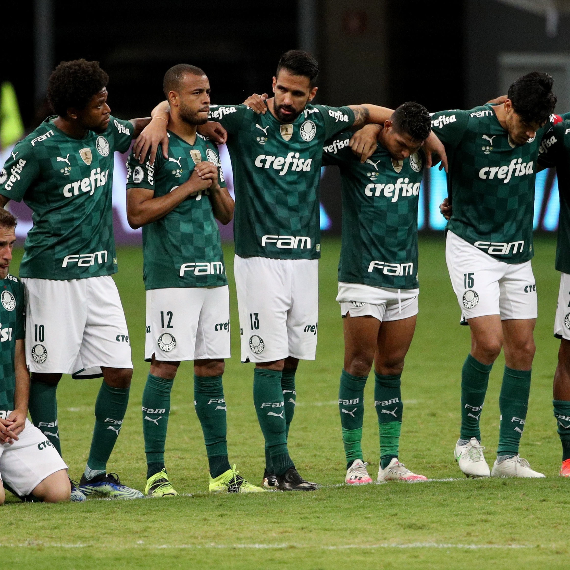 Fora de casa, Palmeiras enfrenta Ferroviária pelo jogo de ida da