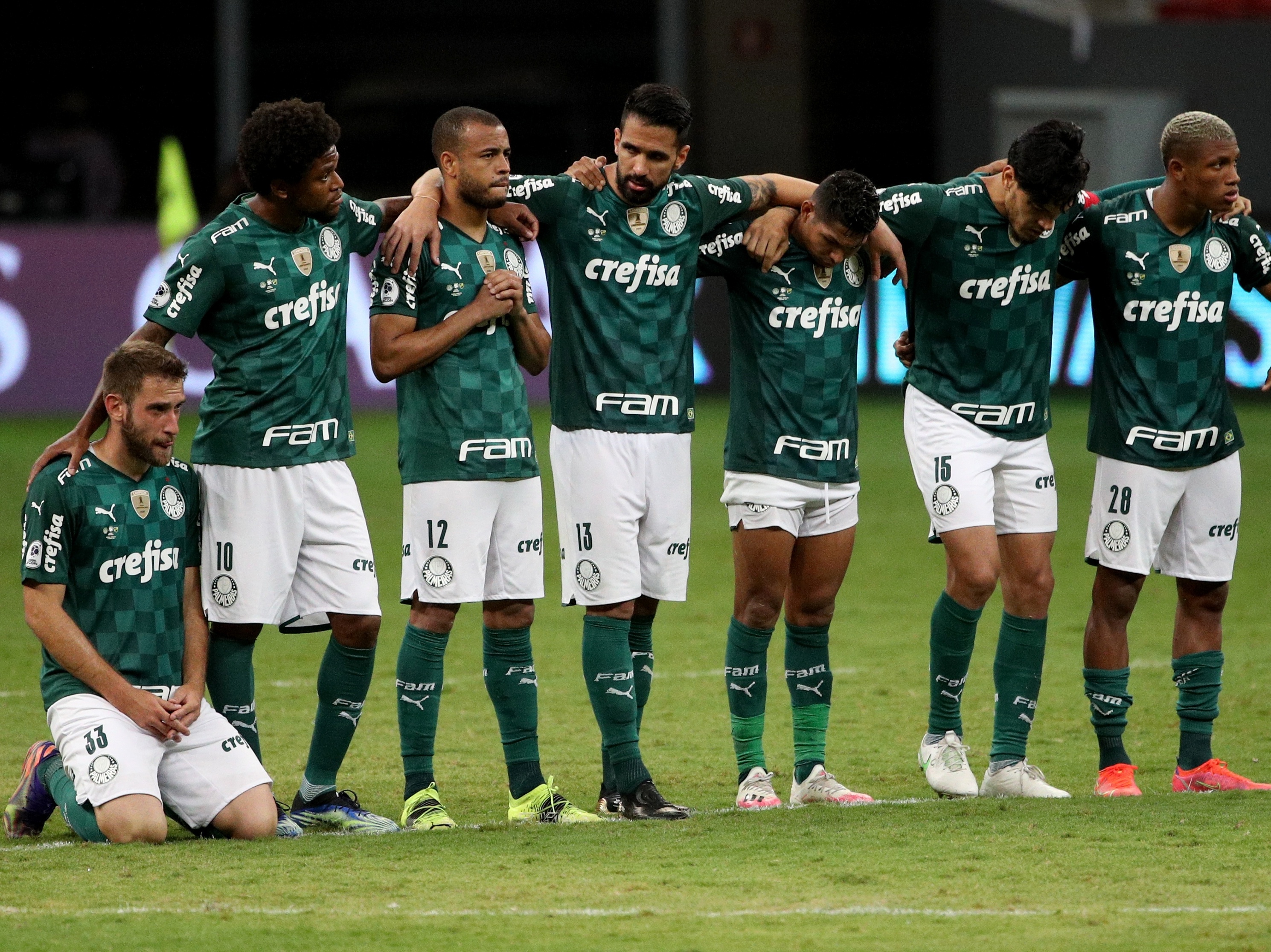 Nos pênaltis, Palmeiras perde para o Flamengo e fica com o vice do