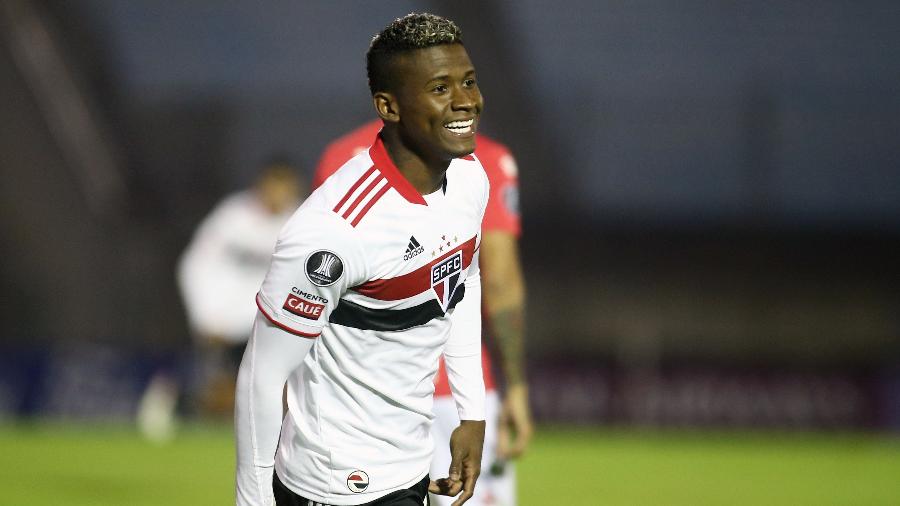 Orejuela comemora gol do São Paulo contra o Rentistas pela Libertadores - Ernesto Ryan/Getty Images