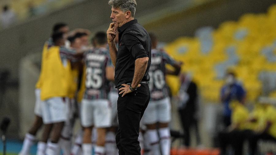Repleto de desfalques, Flamengo é superado pelo Fluminense no Brasileirão
