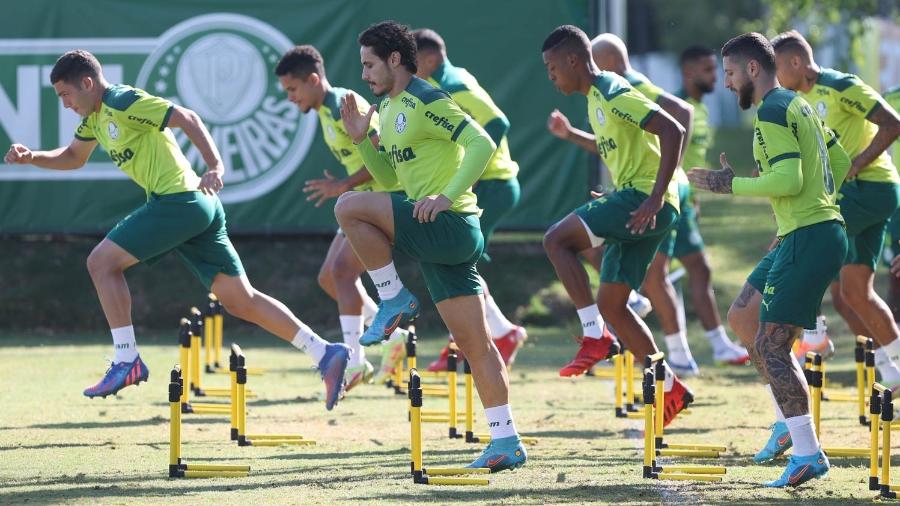 Jogadores do Palmeiras em atividade na Academia de Futebol - Cesar Greco/Palmeiras