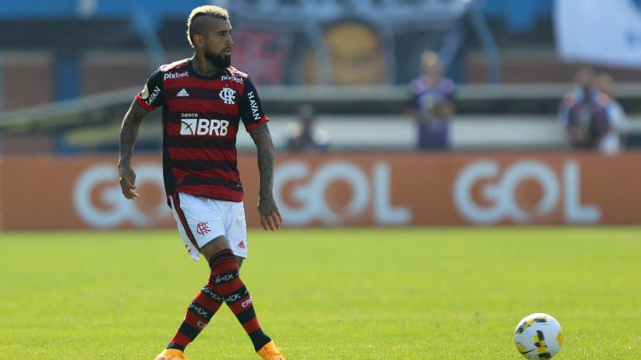 Vidal em estreia pelo Flamengo contra o Avaí na Ressacada - Gilvan de Souza / Flamengo