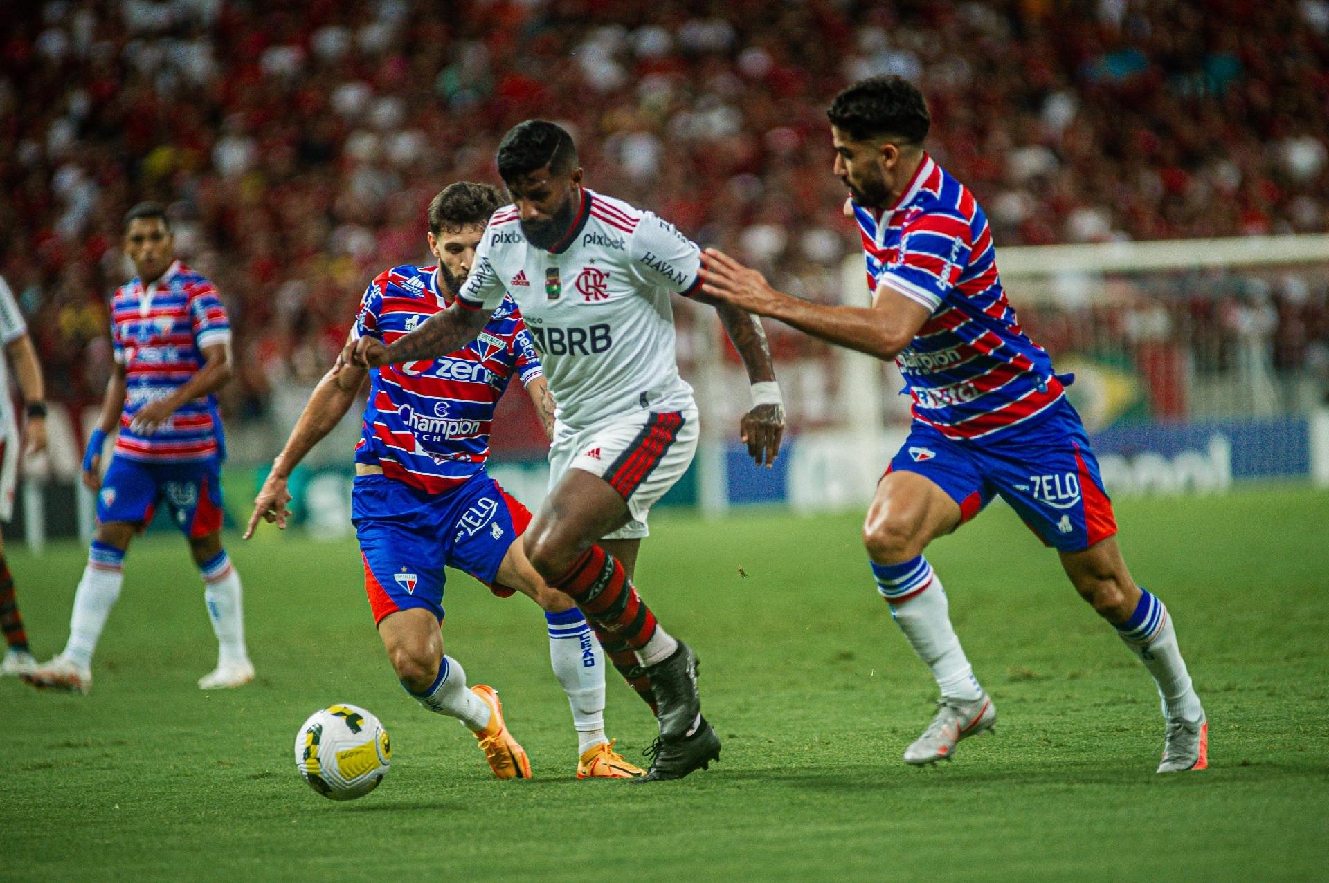 Melhores momentos: Fortaleza 3x2 Flamengo | 28º rodada do Brasileirão 2022