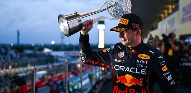 Fórmula 1: Verstappen volta à 'normalidade' e domina treinos livres no Japão  - Motores - SAPO Desporto