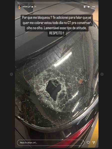 Wilson, goleiro do Figueirense, mostra carro com vidro quebrado - Reprodução Instagram