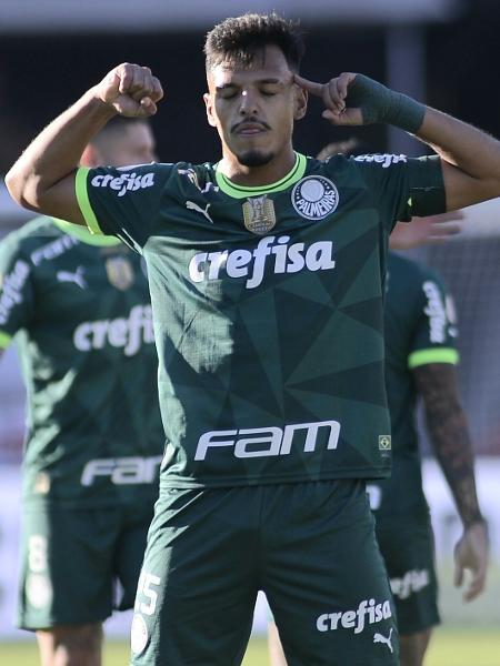 Gabriel Menino, do Palmeiras, comemora gol contra o São Paulo pelo Brasileirão - Alan Morici/AGIF