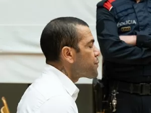 7 jogadores que, tal como Daniel Alves, foram condenados por crimes sexuais