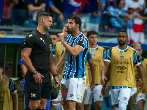 Áudio do VAR mostra expulsão no Grêmio: 'Diego Costa mandou eu me f...'