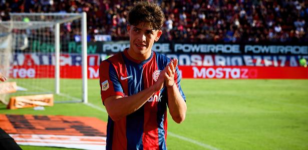 JÁ FALOU COM O PROFESSOR? Argentino do San Lorenzo revela conversa com Abel sobre proposta do Palmeiras