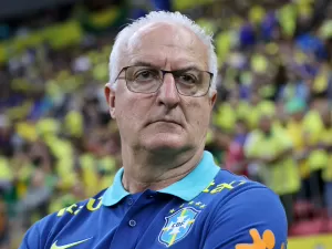 Dorival diz que não se ilude com goleada e quer evitar recaídas da seleção