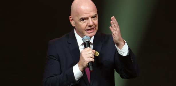 Lei em Campo: Fifa destina mais de US$ 300 mi a clubes que liberarem atletas às seleções