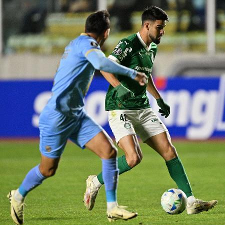 Flaco López teve atuação de gala em La Paz Flaco López teve atuação de gala em La Paz