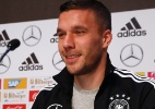 Podolski se emociona antes de adeus à seleção alemã: "13 anos positivos" - Wolfgang Rattay/Reuters