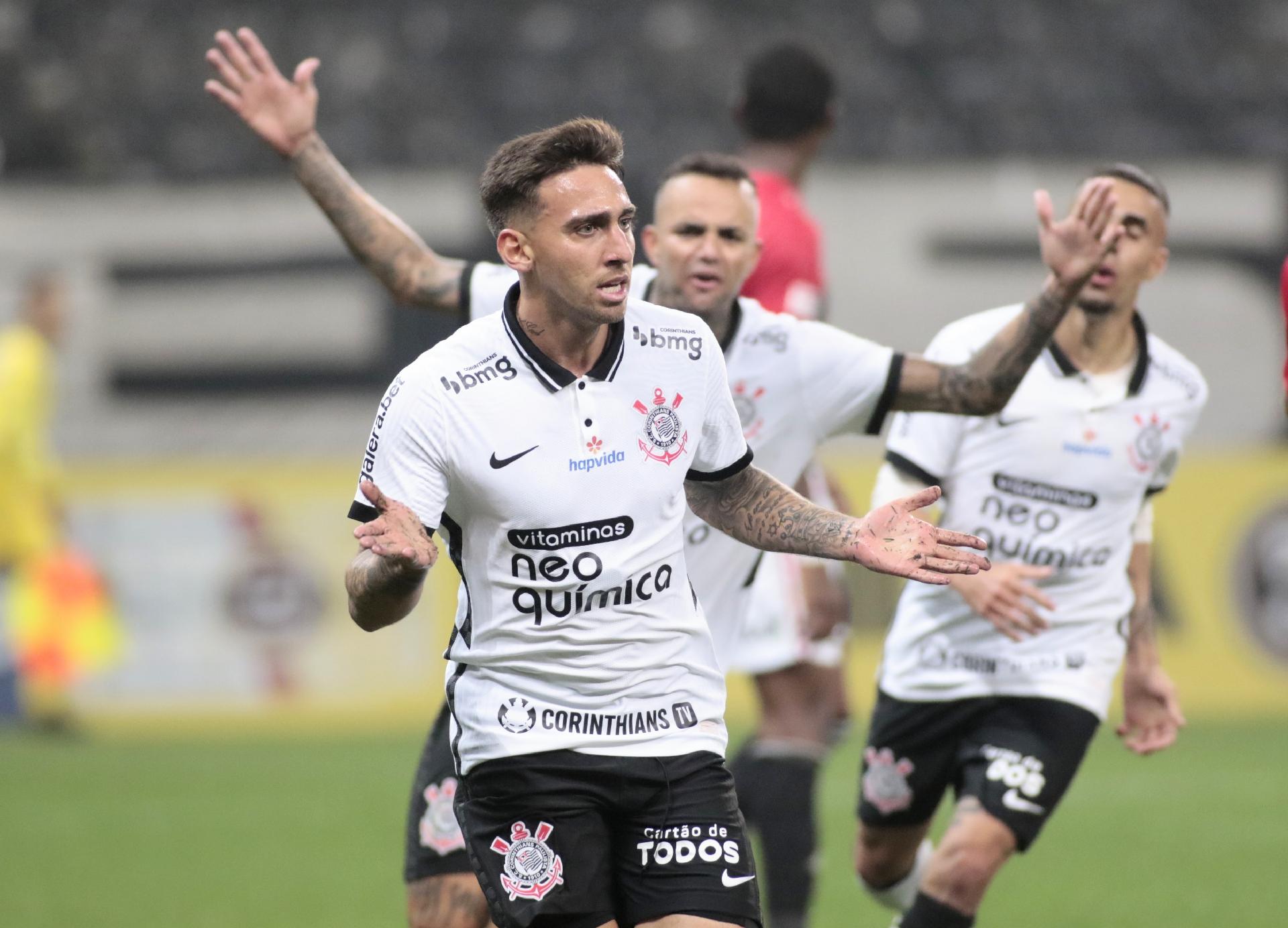 Gustavo Mosquito pode atingir marca de 50 jogos pelo Corinthians neste domingo