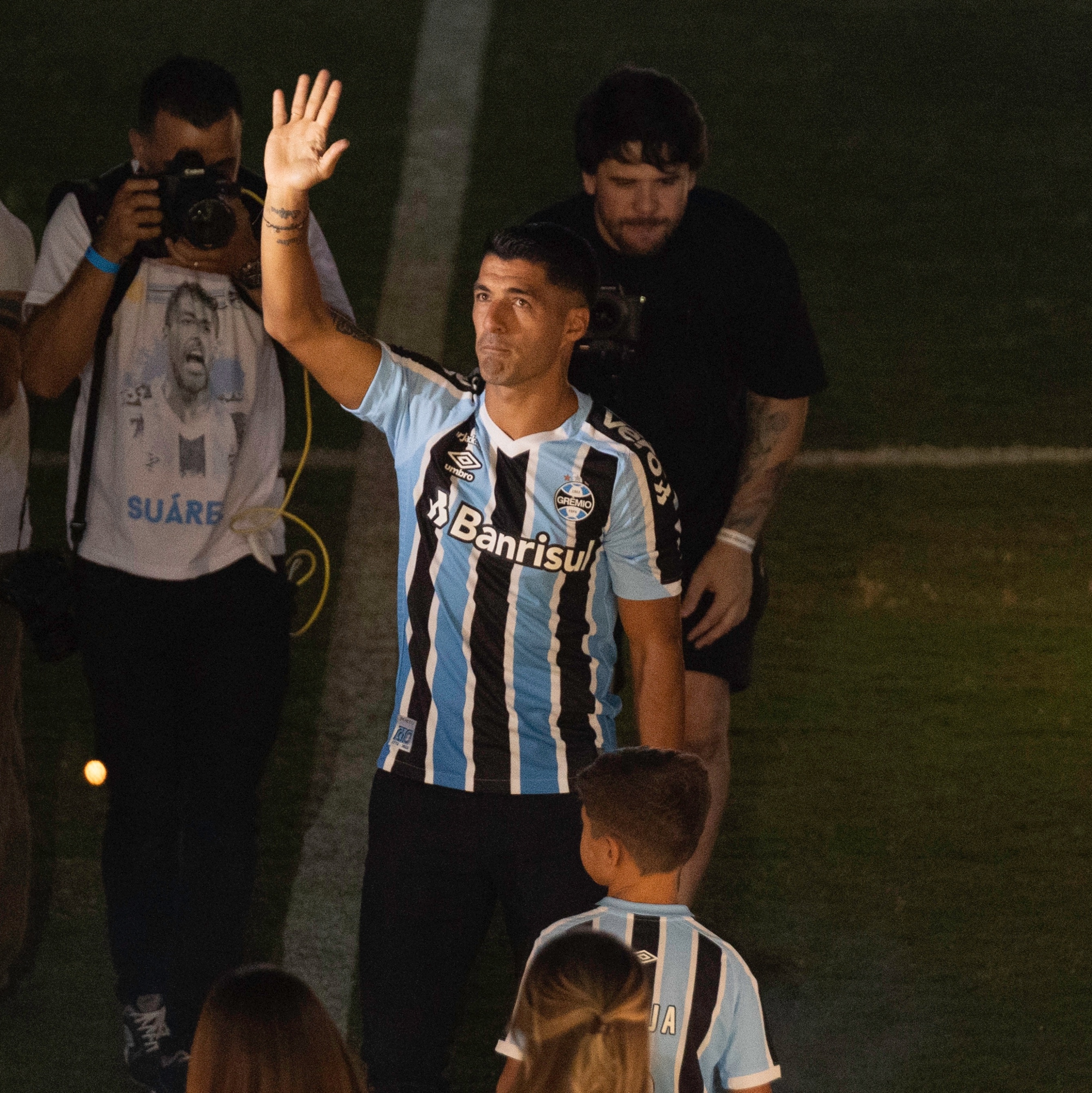 Vasco busca respiro contra o Grêmio no Sul