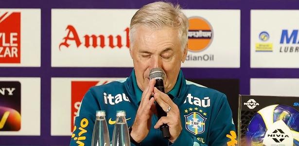 Ancelotti se despede da Índia pedindo alegria no futebol