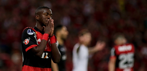 Vinicius Júnior pretende permanecer mais tempo no Flamengo, o clube do coração - Luciano Belford/AGIF