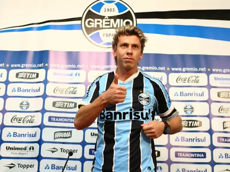 Grêmio: Ex- jogador da base pombo Caxias recebe notícia que pode alterar  destino da 1ª final - SouGremio
