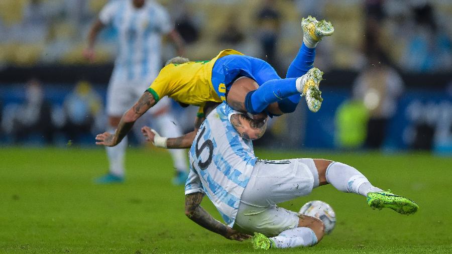 Brasil x Argentina - Futebol é Arte, Ousadia Faz Parte