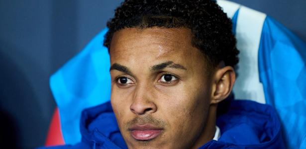 Lázaro, possível despedida na Espanha, esquenta banco próximo ao Palmeiras.