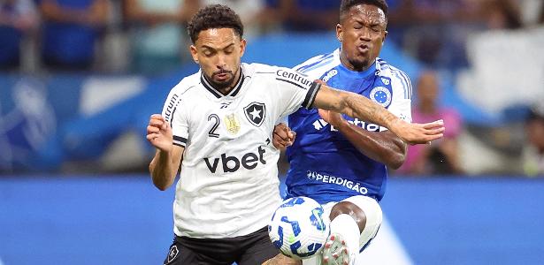 Cruzeiro empata com Botafogo no último minuto e garante vice ao Palmeiras