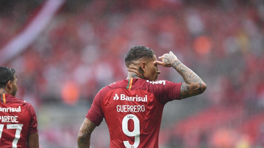 Peruano estreou pelo Internacional no sábado e será observado por Ricardo Gareca na próxima terça - Ricardo Duarte/SC Internacional