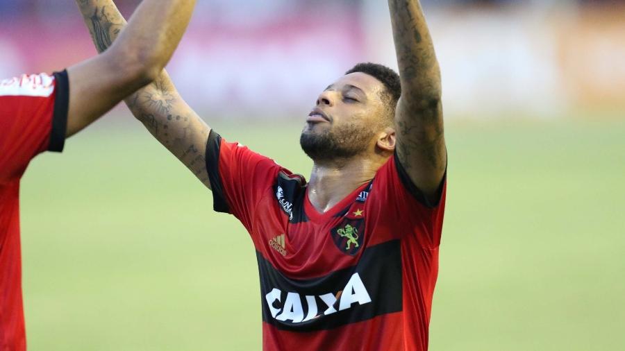 André comemora gol contra o Corinthians durante passagem pelo Sport - Aldo Carneiro/Futura Press/Estadão Conteúdo