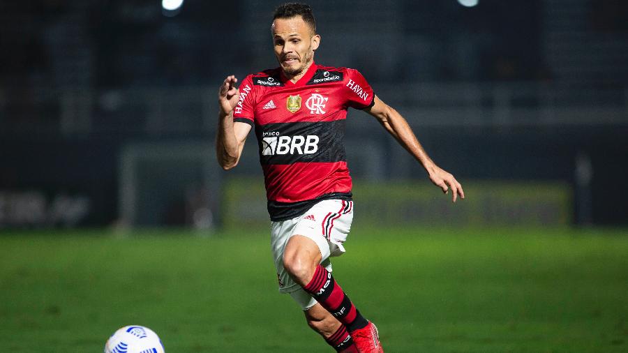 Renê em ação pelo Flamengo. Jogador assina até 2024 com Inter - Diogo Reis/AGIF