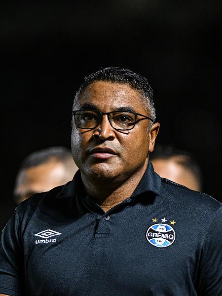 Roger Machado, quando era técnico do Grêmio, em 2022 - ALEXANDRE NETO/PHOTOPRESS/ESTADÃO CONTEÚDO