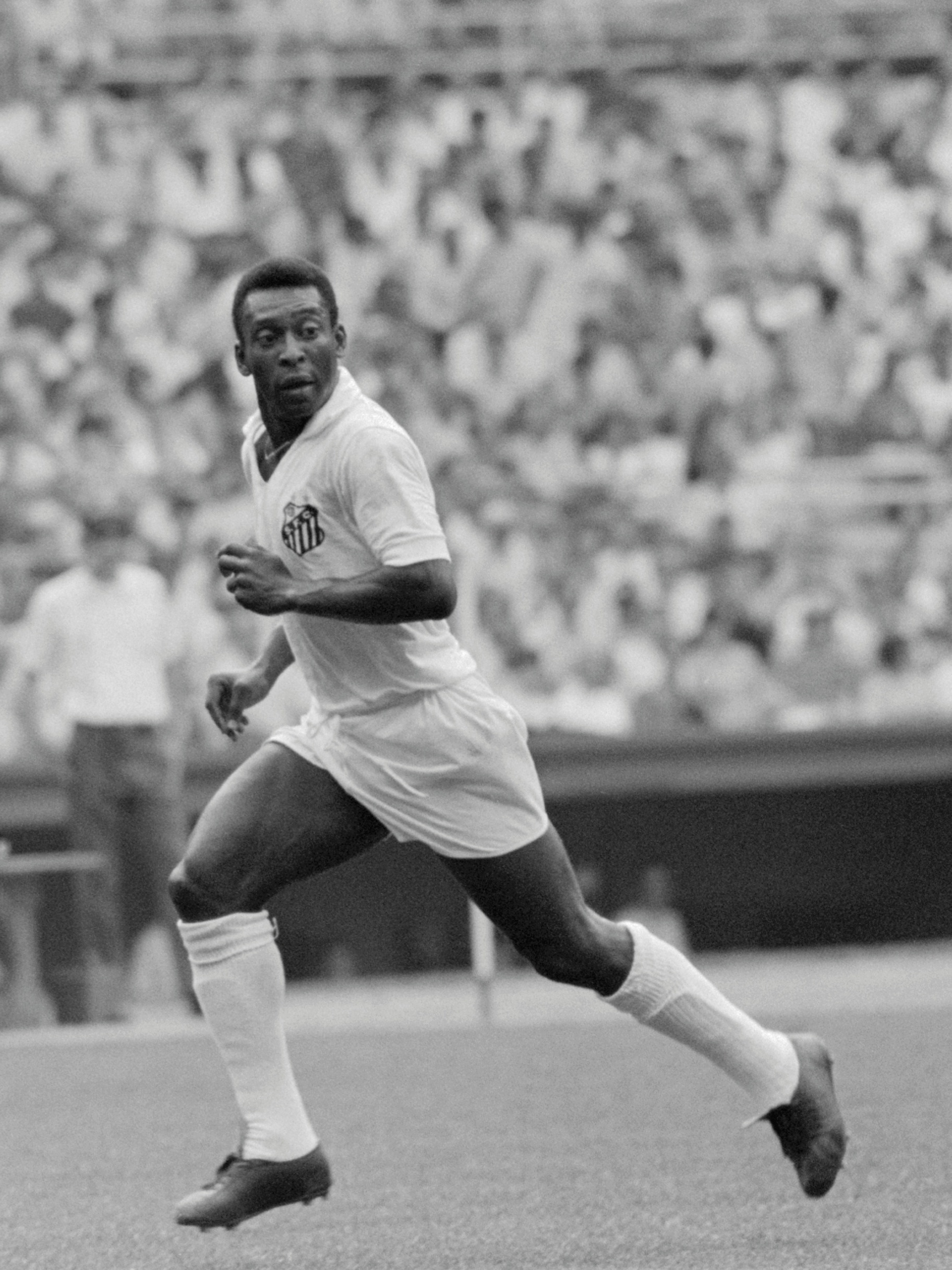 Pelé eterno transformou o futebol, o esporte e levou o Brasil para o mundo  • Jauclick