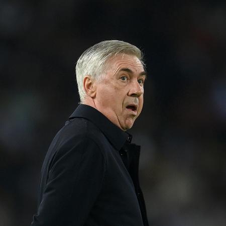 Carlo Ancelotti durante partida entre Real Madrid e Al Ahly, pelo Mundial de Clubes - David Ramos - FIFA/FIFA via Getty Images